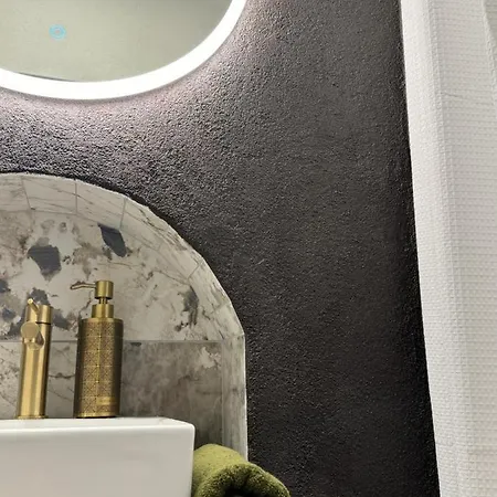 Bed & Breakfast La Des Trois Eglises 4*