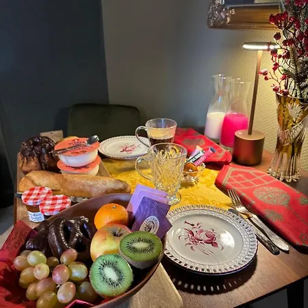 Bed & Breakfast La Des Trois Eglises 4*