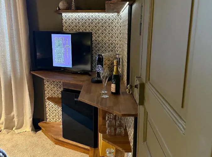 La Des Trois Eglises 4*