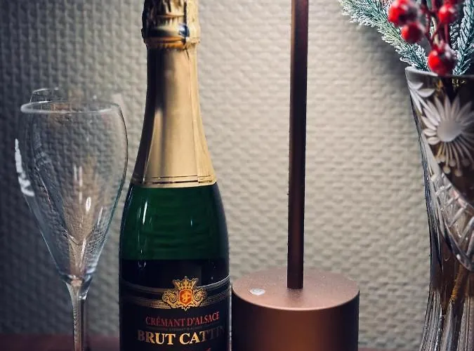 La Des Trois Eglises ベッド・アンド・ブレックファスト 4*